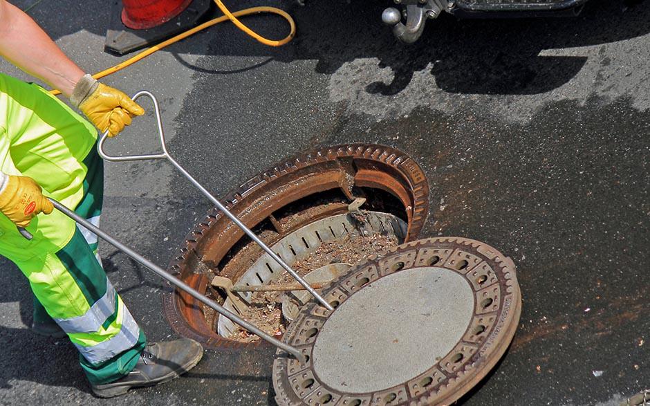 entreprise pour déboucher canalisation Sèvres